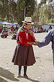 Chinchero, spontaneous local market